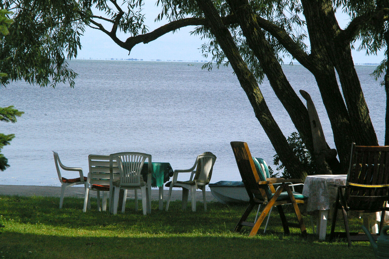 Mare Baltikum Reisen, Christine Salten, Andres Vainumäe, Individualreisen, Gruppenreisen, PKW-Rundreisen, Fahrradtouren, Naturbeobachtung, Vogelbeobachtung, Wanderreisen, Baltikum, Estland, Lettland, Litauen, Polen, Skandinavien, Schweden, Stockholm, Russland, St. Petersburg, Tallinn, Winterreisen, Finnland, Riga, Helsinki, Vilnius, Stockholm, Städtereise, Ostseekurzreisen, Norwegen, Hurtigruten, Oslo, Bergen, Ostseeurlaub, Kurische Nehrung, Memel, Klaipeda, Aktivreisen, Spezialveranstalter, Baltikum, Kaliningrader Gebiet, Königsberg, Strandurlaub, Ostseefähren, Kreuzfahrten Ostsee, Mare Baltikum, Tagesausflüge, Moorwanderung, Lappland, Skigebiet Ylläs, Flughafen Kittilä