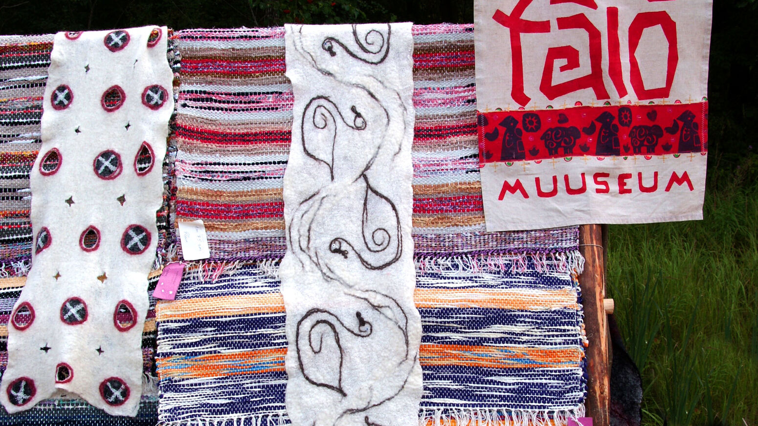 Mare Baltikum Reisen, Christine Salten, Andres Vainumäe, Individualreisen, Gruppenreisen, PKW-Rundreisen, Fahrradtouren, Naturbeobachtung, Vogelbeobachtung, Wanderreisen, Baltikum, Estland, Lettland, Litauen, Polen, Skandinavien, Schweden, Stockholm, Russland, St. Petersburg, Tallinn, Winterreisen, Finnland, Riga, Helsinki, Vilnius, Stockholm, Städtereise, Ostseekurzreisen, Norwegen, Hurtigruten, Oslo, Bergen, Ostseeurlaub, Kurische Nehrung, Memel, Klaipeda, Aktivreisen, Spezialveranstalter, Baltikum, Kaliningrader Gebiet, Königsberg, Strandurlaub, Ostseefähren, Kreuzfahrten Ostsee, Mare Baltikum, Tagesausflüge, Moorwanderung, Lappland, Skigebiet Ylläs, Flughafen Kittilä