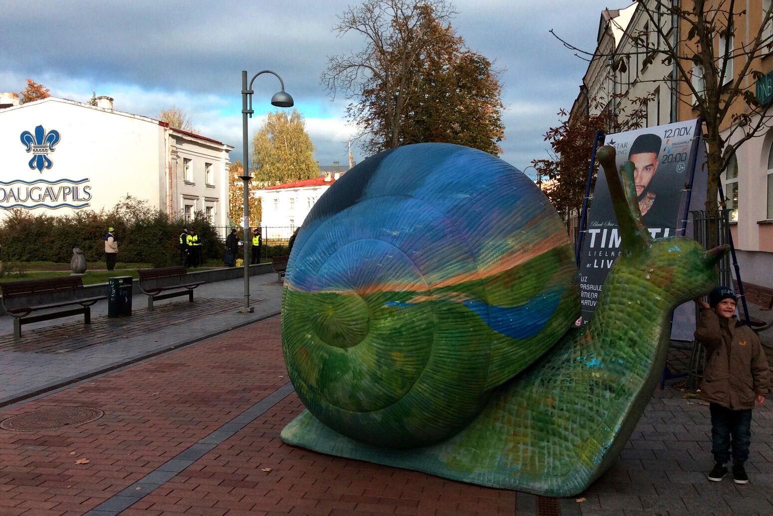 Schneckenskulptur in Daugavpils, Lettland