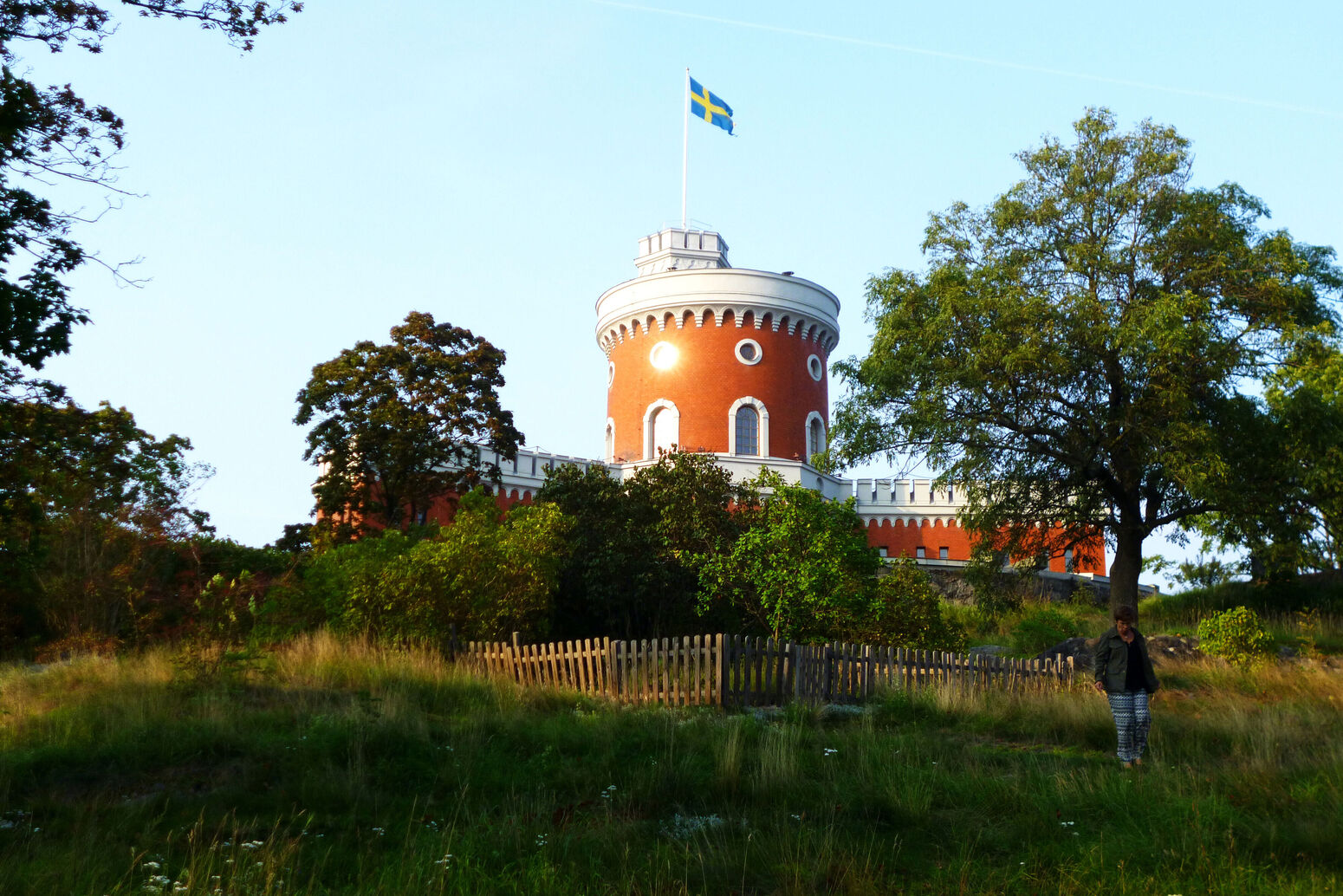 Mare Baltikum Reisen, Christine Salten, Andres Vainumäe, Individualreisen, Gruppenreisen, PKW-Rundreisen, Fahrradtouren, Naturbeobachtung, Vogelbeobachtung, Wanderreisen, Baltikum, Estland, Lettland, Litauen, Polen, Skandinavien, Schweden, Stockholm, Russland, St. Petersburg, Tallinn, Winterreisen, Finnland, Riga, Helsinki, Vilnius, Stockholm, Städtereise, Ostseekurzreisen, Norwegen, Hurtigruten, Oslo, Bergen, Ostseeurlaub, Kurische Nehrung, Memel, Klaipeda, Aktivreisen, Spezialveranstalter, Baltikum, Kaliningrader Gebiet, Königsberg, Strandurlaub, Ostseefähren, Kreuzfahrten Ostsee, Mare Baltikum, Tagesausflüge, Moorwanderung, Lappland, Skigebiet Ylläs, Flughafen Kittilä