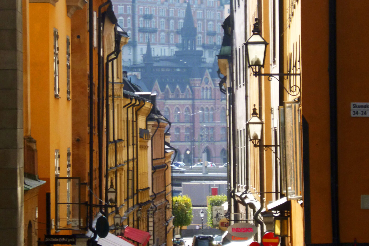 Mare Baltikum Reisen, Christine Salten, Andres Vainumäe, Individualreisen, Gruppenreisen, PKW-Rundreisen, Fahrradtouren, Naturbeobachtung, Vogelbeobachtung, Wanderreisen, Baltikum, Estland, Lettland, Litauen, Polen, Skandinavien, Schweden, Stockholm, Russland, St. Petersburg, Tallinn, Winterreisen, Finnland, Riga, Helsinki, Vilnius, Stockholm, Städtereise, Ostseekurzreisen, Norwegen, Hurtigruten, Oslo, Bergen, Ostseeurlaub, Kurische Nehrung, Memel, Klaipeda, Aktivreisen, Spezialveranstalter, Baltikum, Kaliningrader Gebiet, Königsberg, Strandurlaub, Ostseefähren, Kreuzfahrten Ostsee, Mare Baltikum, Tagesausflüge, Moorwanderung, Lappland, Skigebiet Ylläs, Flughafen Kittilä