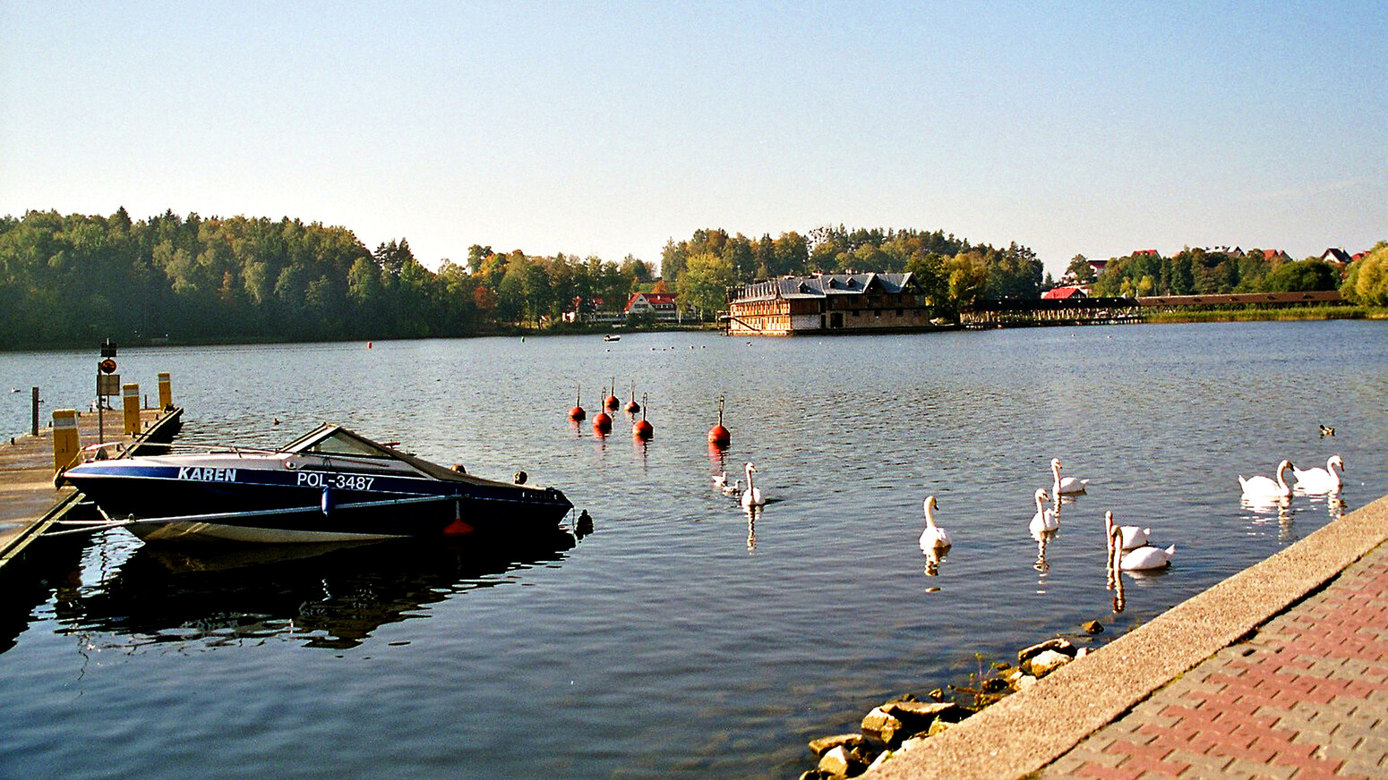 Mare Baltikum Reisen, Christine Salten, Andres Vainumäe, Individualreisen, Gruppenreisen, PKW-Rundreisen, Fahrradtouren, Naturbeobachtung, Vogelbeobachtung, Wanderreisen, Baltikum, Estland, Lettland, Litauen, Polen, Skandinavien, Schweden, Stockholm, Russland, St. Petersburg, Tallinn, Winterreisen, Finnland, Riga, Helsinki, Vilnius, Stockholm, Städtereise, Ostseekurzreisen, Norwegen, Hurtigruten, Oslo, Bergen, Ostseeurlaub, Kurische Nehrung, Memel, Klaipeda, Aktivreisen, Spezialveranstalter, Baltikum, Kaliningrader Gebiet, Königsberg, Strandurlaub, Ostseefähren, Kreuzfahrten Ostsee, Mare Baltikum, Tagesausflüge, Moorwanderung, Lappland, Skigebiet Ylläs, Flughafen Kittilä