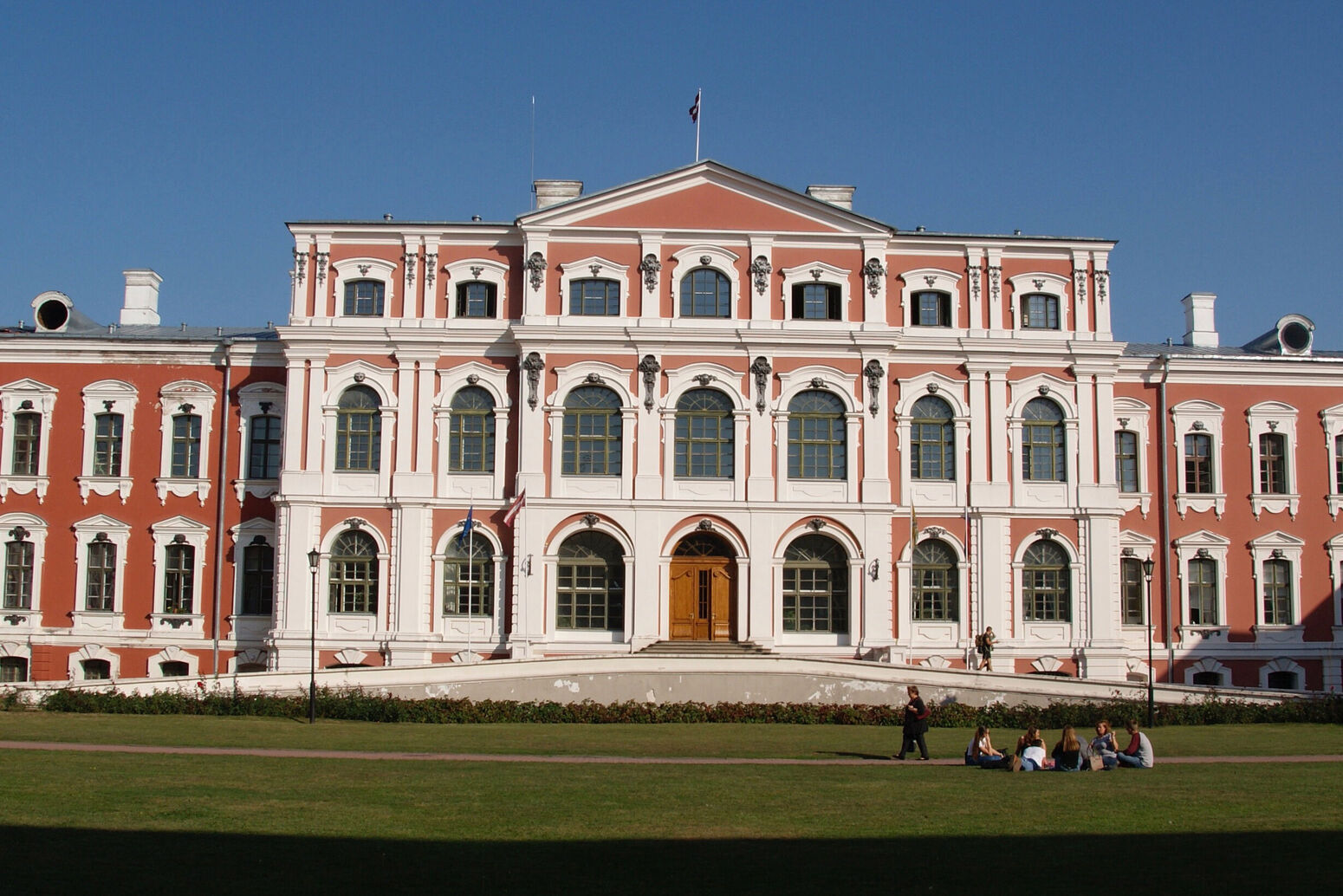 Mare Baltikum Reisen, estland, Lettland, Litauen, Polen, Tallinn, Riga, Vilnius, Warschau, Christine Salten, Andres Vainumäe, Individualreisen, Gruppenreisen, PKW-Rundreisen, Fahrradtouren, Naturbeobachtung, Vogelbeobachtung, Wanderreisen, Baltikum, Estland, Skandinavien, Schweden, Stockholm, Russland, St. Petersburg, Winterreisen, Finnland, Helsinki, Städtereise, Ostseekurzreisen, Norwegen, Hurtigruten, Oslo, Bergen, Ostseeurlaub, Kurische Nehrung, Memel, Klaipeda, Aktivreisen, Spezialveranstalter, Kaliningrader Gebiet, Königsberg, Strandurlaub, Ostseefähren, Kreuzfahrten Ostsee, Mare Baltikum, Tagesausflüge, Moorwanderung, Lappland, Skigebiet Ylläs, Flughafen Kittilä