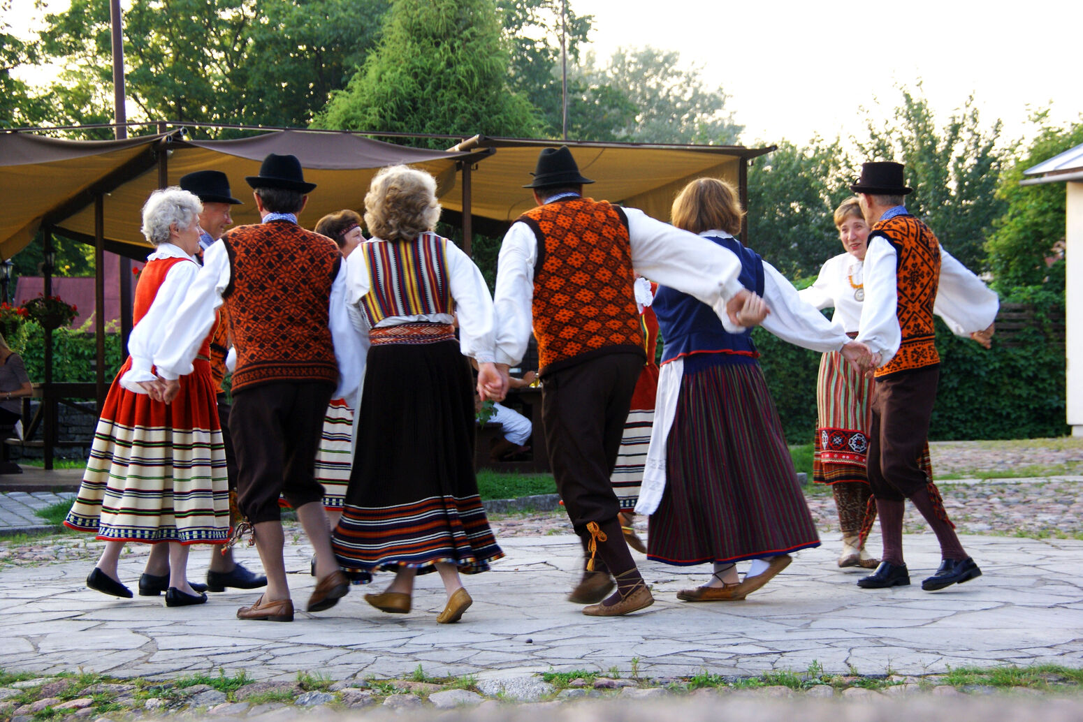 are Baltikum Reisen, Christine Salten, Andres Vainumäe, Individualreisen, Gruppenreisen, PKW-Rundreisen, Fahrradtouren, Naturbeobachtung, Vogelbeobachtung, Wanderreisen, Baltikum, Estland, Lettland, Litauen, Polen, Skandinavien, Schweden, Stockholm, Russland, St. Petersburg, Tallinn, Winterreisen, Finnland, Riga, Helsinki, Vilnius, Stockholm, Städtereise, Ostseekurzreisen, Norwegen, Hurtigruten, Oslo, Bergen, Ostseeurlaub, Kurische Nehrung, Memel, Klaipeda, Aktivreisen, Spezialveranstalter, Baltikum, Kaliningrader Gebiet, Königsberg, Strandurlaub, Ostseefähren, Kreuzfahrten Ostsee, Mare Baltikum, Tagesausflüge, Moorwanderung, Lappland, Skigebiet Ylläs, Flughafen Kittilä