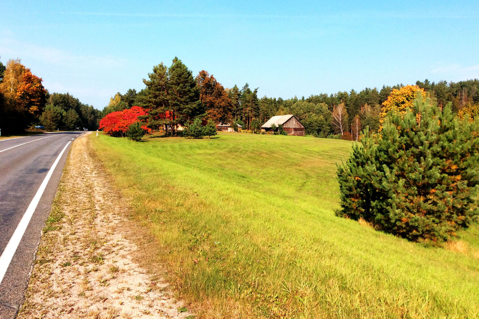 Mare Baltikum Reisen, Christine Salten, Andres Vainumäe, Individualreisen, Gruppenreisen, PKW-Rundreisen, Fahrradtouren, Naturbeobachtung, Vogelbeobachtung, Wanderreisen, Baltikum, Estland, Lettland, Litauen, Polen, Skandinavien, Schweden, Stockholm, Russland, St. Petersburg, Tallinn, Winterreisen, Finnland, Riga, Helsinki, Vilnius, Stockholm, Städtereise, Ostseekurzreisen, Norwegen, Hurtigruten, Oslo, Bergen, Ostseeurlaub, Kurische Nehrung, Memel, Klaipeda, Aktivreisen, Spezialveranstalter, Baltikum, Kaliningrader Gebiet, Königsberg, Strandurlaub, Ostseefähren, Kreuzfahrten Ostsee, Mare Baltikum, Tagesausflüge, Moorwanderung, Lappland, Skigebiet Ylläs, Flughafen Kittilä