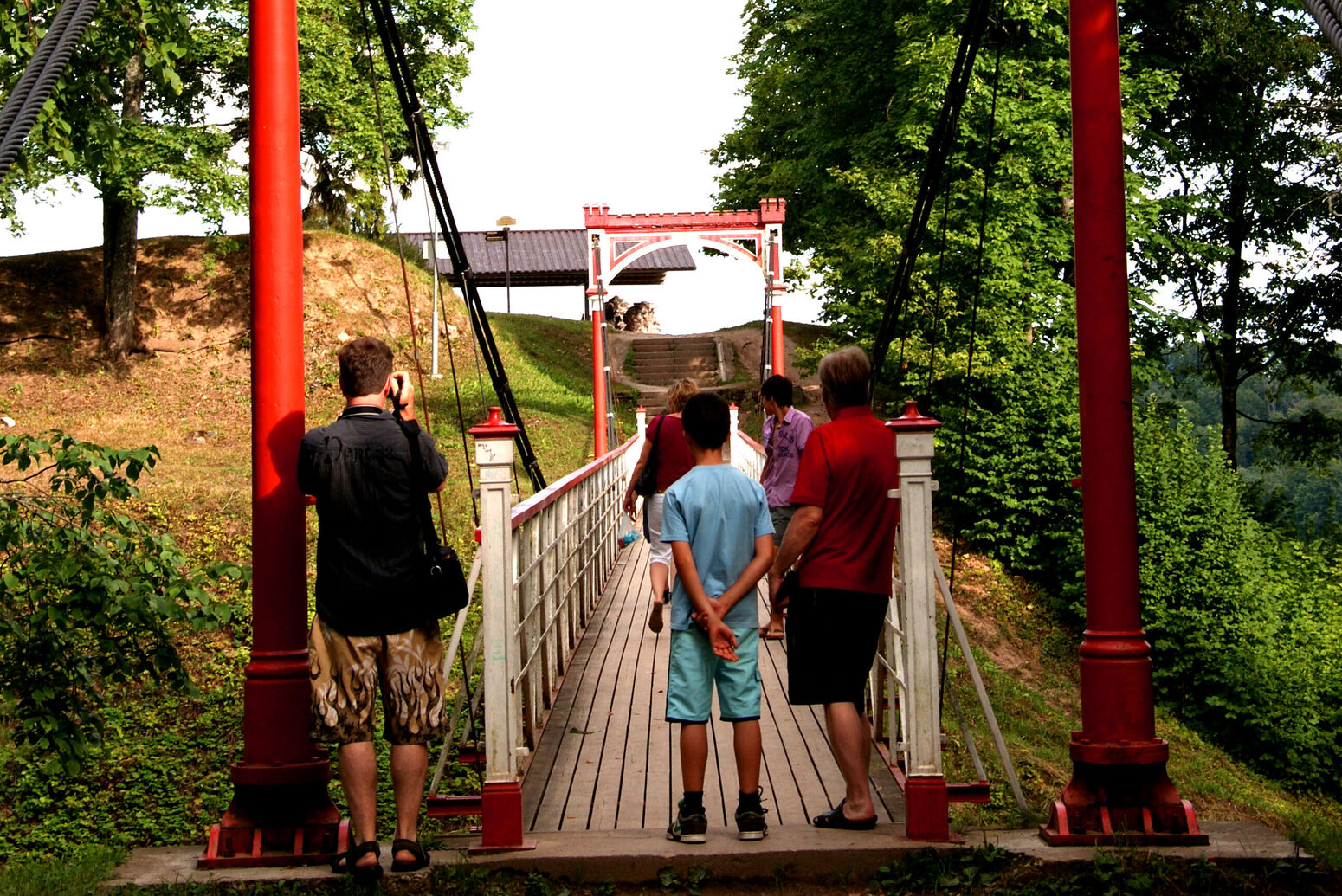 Mare Baltikum Reisen, Christine Salten, Andres Vainumäe, Individualreisen, Gruppenreisen, PKW-Rundreisen, Fahrradtouren, Naturbeobachtung, Vogelbeobachtung, Wanderreisen, Baltikum, Estland, Lettland, Litauen, Polen, Skandinavien, Schweden, Stockholm, Russland, St. Petersburg, Tallinn, Winterreisen, Finnland, Riga, Helsinki, Vilnius, Stockholm, Städtereise, Ostseekurzreisen, Norwegen, Hurtigruten, Oslo, Bergen, Ostseeurlaub, Kurische Nehrung, Memel, Klaipeda, Aktivreisen, Spezialveranstalter, Baltikum, Kaliningrader Gebiet, Königsberg, Strandurlaub, Ostseefähren, Kreuzfahrten Ostsee, Mare Baltikum, Tagesausflüge, Moorwanderung, Lappland, Skigebiet Ylläs, Flughafen Kittilä