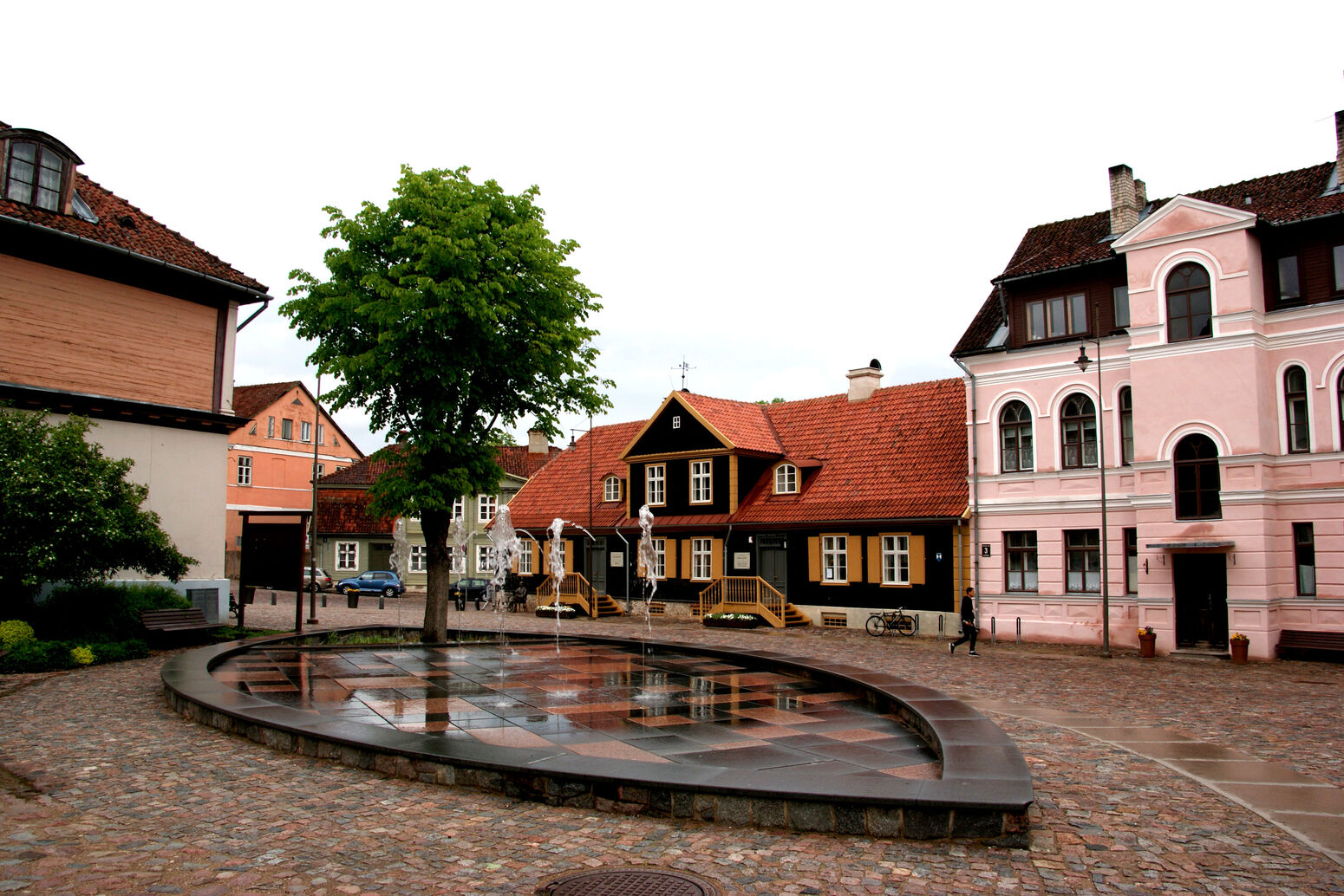 Mare Baltikum Reisen, Christine Salten, Andres Vainumäe, Individualreisen, Gruppenreisen, PKW-Rundreisen, Fahrradtouren, Naturbeobachtung, Vogelbeobachtung, Wanderreisen, Baltikum, Estland, Lettland, Litauen, Polen, Skandinavien, Schweden, Stockholm, Russland, St. Petersburg, Tallinn, Winterreisen, Finnland, Riga, Helsinki, Vilnius, Stockholm, Städtereise, Ostseekurzreisen, Norwegen, Hurtigruten, Oslo, Bergen, Ostseeurlaub, Kurische Nehrung, Memel, Klaipeda, Aktivreisen, Spezialveranstalter, Baltikum, Kaliningrader Gebiet, Königsberg, Strandurlaub, Ostseefähren, Kreuzfahrten Ostsee, Mare Baltikum, Tagesausflüge, Moorwanderung, Lappland, Skigebiet Ylläs, Flughafen Kittilä