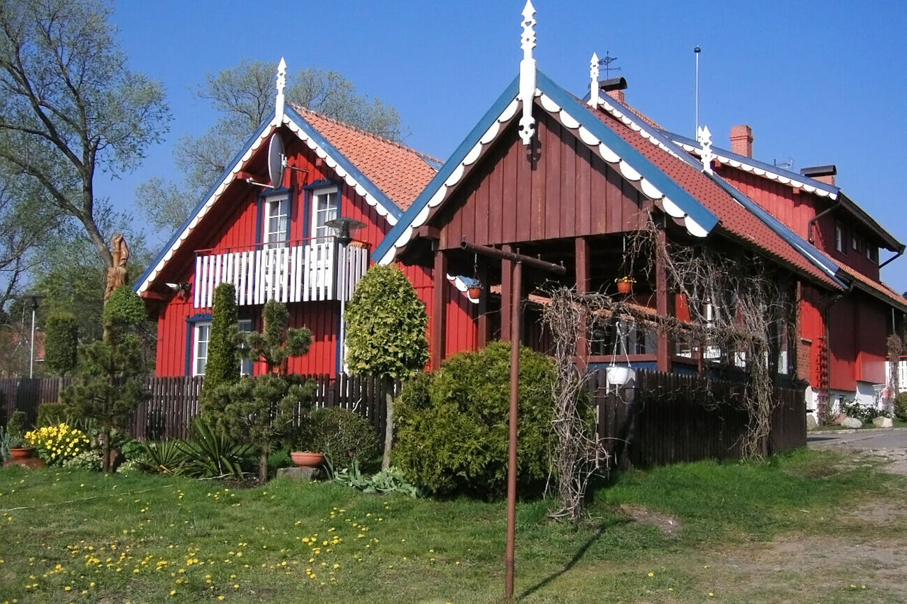 Mare Baltikum Reisen, Christine Salten, Andres Vainumäe, Individualreisen, Gruppenreisen, PKW-Rundreisen, Fahrradtouren, Naturbeobachtung, Vogelbeobachtung, Wanderreisen, Baltikum, Estland, Lettland, Litauen, Polen, Skandinavien, Schweden, Stockholm, Russland, St. Petersburg, Tallinn, Winterreisen, Finnland, Riga, Helsinki, Vilnius, Stockholm, Städtereise, Ostseekurzreisen, Norwegen, Hurtigruten, Oslo, Bergen, Ostseeurlaub, Kurische Nehrung, Memel, Klaipeda, Aktivreisen, Spezialveranstalter, Baltikum, Kaliningrader Gebiet, Königsberg, Strandurlaub, Ostseefähren, Kreuzfahrten Ostsee, Mare Baltikum, Tagesausflüge, Moorwanderung, Lappland, Skigebiet Ylläs, Flughafen Kittilä