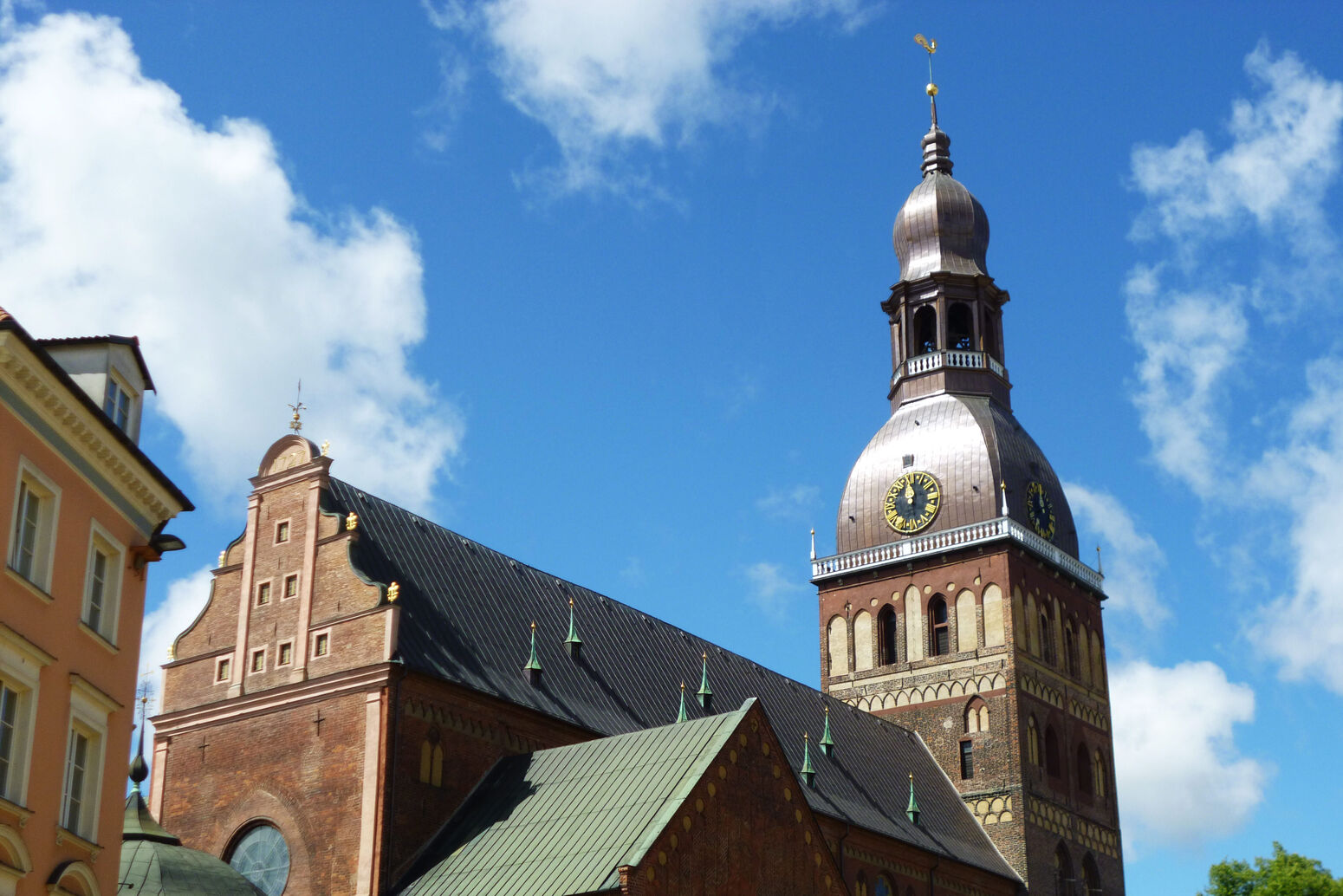 Mare Baltikum Reisen, Christine Salten, Andres Vainumäe, Individualreisen, Gruppenreisen, PKW-Rundreisen, Fahrradtouren, Naturbeobachtung, Vogelbeobachtung, Wanderreisen, Baltikum, Estland, Lettland, Litauen, Polen, Skandinavien, Schweden, Stockholm, Russland, St. Petersburg, Tallinn, Winterreisen, Finnland, Riga, Helsinki, Vilnius, Stockholm, Städtereise, Ostseekurzreisen, Norwegen, Hurtigruten, Oslo, Bergen, Ostseeurlaub, Kurische Nehrung, Memel, Klaipeda, Aktivreisen, Spezialveranstalter, Baltikum, Kaliningrader Gebiet, Königsberg, Strandurlaub, Ostseefähren, Kreuzfahrten Ostsee, Mare Baltikum, Tagesausflüge, Moorwanderung, Lappland, Skigebiet Ylläs, Flughafen Kittilä