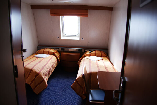 Mare Baltikum Reisen, Christine Salten, Andres Vainumäe, Individualreisen, Gruppenreisen, PKW-Rundreisen, Fahrradtouren, Naturbeobachtung, Vogelbeobachtung, Wanderreisen, Baltikum, Estland, Lettland, Litauen, Polen, Skandinavien, Schweden, Stockholm, Russland, St. Petersburg, Tallinn, Winterreisen, Finnland, Riga, Helsinki, Vilnius, Stockholm, Städtereise, Ostseekurzreisen, Norwegen, Hurtigruten, Oslo, Bergen, Ostseeurlaub, Kurische Nehrung, Memel, Klaipeda, Aktivreisen, Spezialveranstalter, Baltikum, Kaliningrader Gebiet, Königsberg, Strandurlaub, Ostseefähren, Kreuzfahrten Ostsee, Mare Baltikum, Tagesausflüge, Moorwanderung, Insel Saaremaaa, Kuressaare, Ordenburg Arensburg, Ventspils, Scandlines, MS Watling Street, MS Urd, MS Ask, Finnlines, MS Transeuropa, MS Transrussia, DFDS Seaways, MS Maxima, MS Regina Seaways, MS Optima, Polen, Danzig, GDansk, Warschau, Warzawa, Krakau, Krakow, Czestochowa, Wieliczka, DFDS-SEAWAYS-MS-Regian-Seaways, Kiel - Klaipeda