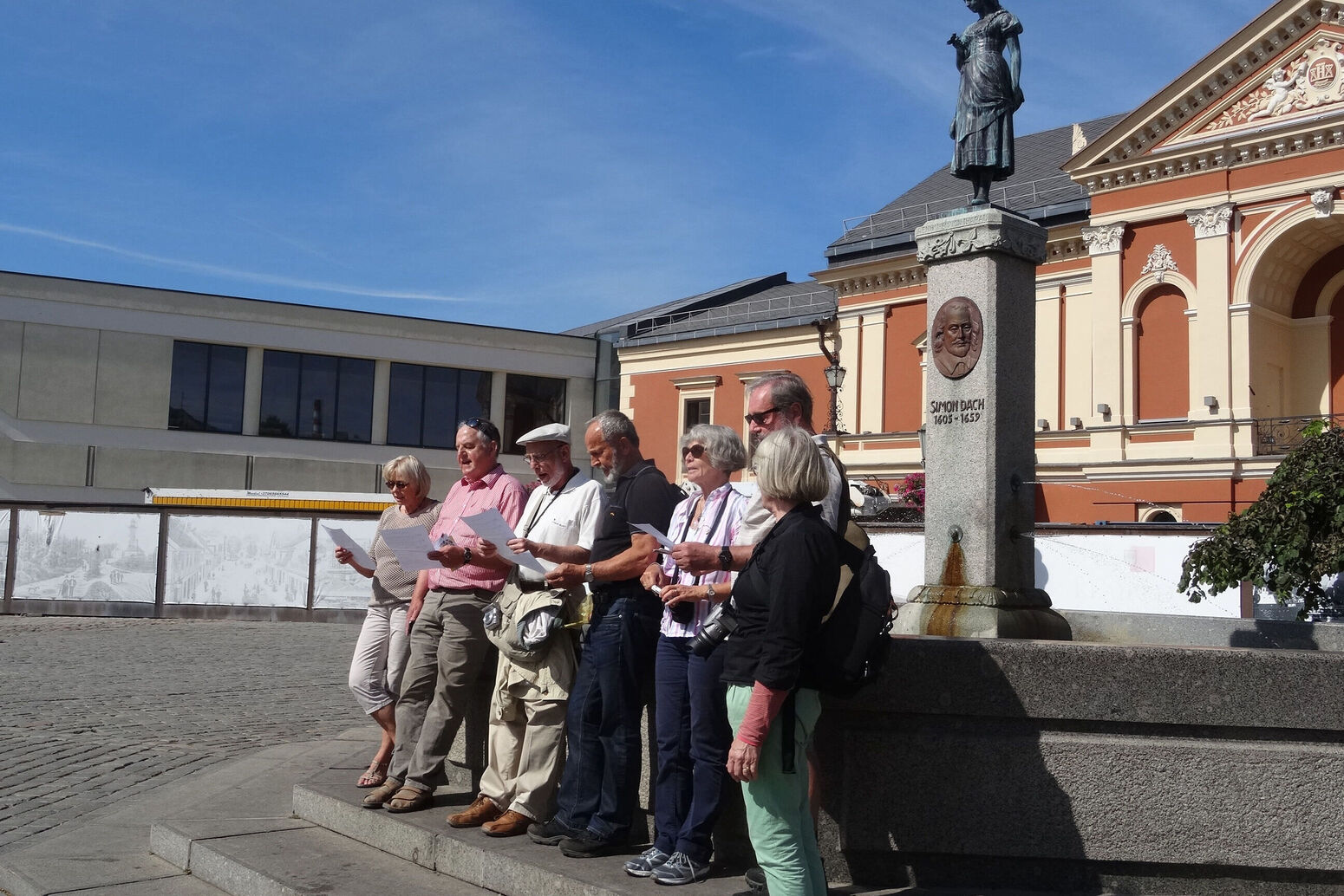 Mare Baltikum Reisen, Christine Salten, Andres Vainumäe, Individualreisen, Gruppenreisen, PKW-Rundreisen, Fahrradtouren, Naturbeobachtung, Vogelbeobachtung, Wanderreisen, Baltikum, Estland, Lettland, Litauen, Polen, Skandinavien, Schweden, Stockholm, Russland, St. Petersburg, Tallinn, Winterreisen, Finnland, Riga, Helsinki, Vilnius, Städtereise, Ostseekurzreisen, Norwegen, Hurtigruten, Oslo, Bergen, Ostseeurlaub, Kurische Nehrung, Memel, Klaipeda, Aktivreisen, Spezialveranstalter, Kaliningrader Gebiet, Königsberg, Strandurlaub, Ostseefähren, Kreuzfahrten Ostsee, Mare Baltikum, Tagesausflüge, Moorwanderung, Lappland, Skigebiet Ylläs, Flughafen Kittilä