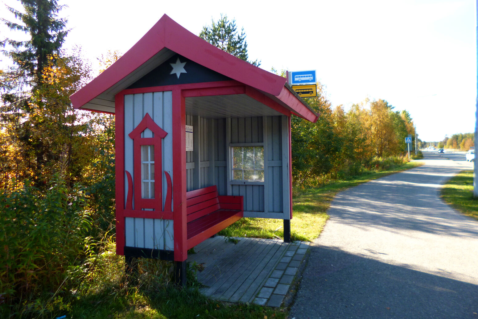 Mare Baltikum Reisen, Christine Salten, Andres Vainumäe, Individualreisen, Gruppenreisen, PKW-Rundreisen, Fahrradtouren, Naturbeobachtung, Vogelbeobachtung, Wanderreisen, Baltikum, Estland, Lettland, Litauen, Polen, Skandinavien, Schweden, Stockholm, Russland, St. Petersburg, Tallinn, Winterreisen, Finnland, Riga, Helsinki, Vilnius, Stockholm, Städtereise, Ostseekurzreisen, Norwegen, Hurtigruten, Oslo, Bergen, Ostseeurlaub, Kurische Nehrung, Memel, Klaipeda, Aktivreisen, Spezialveranstalter, Baltikum, Kaliningrader Gebiet, Königsberg, Strandurlaub, Ostseefähren, Kreuzfahrten Ostsee, Mare Baltikum, Tagesausflüge, Moorwanderung, Lappland, Skigebiet Ylläs, Flughafen Kittilä